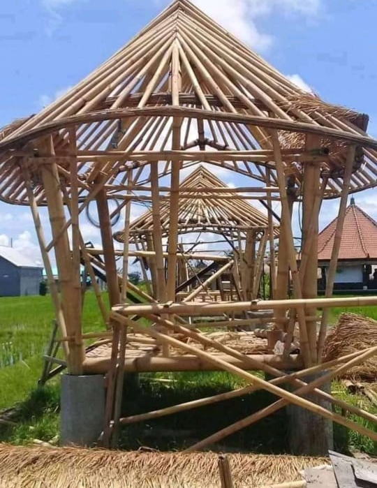 Jasa Pasang Atap Alang Alang di Bali