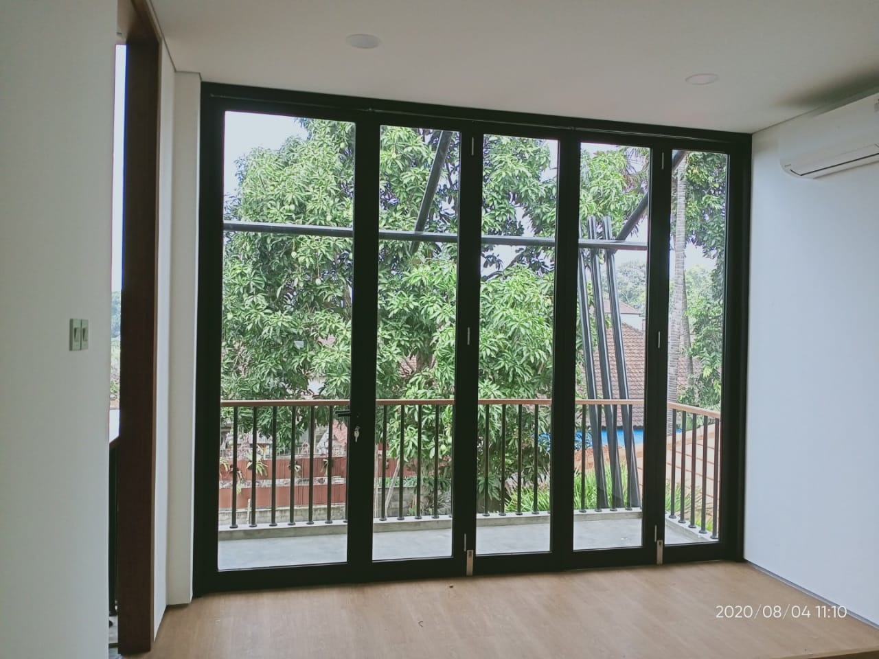 Jasa Pasang Aluminium dan Kaca di Bali