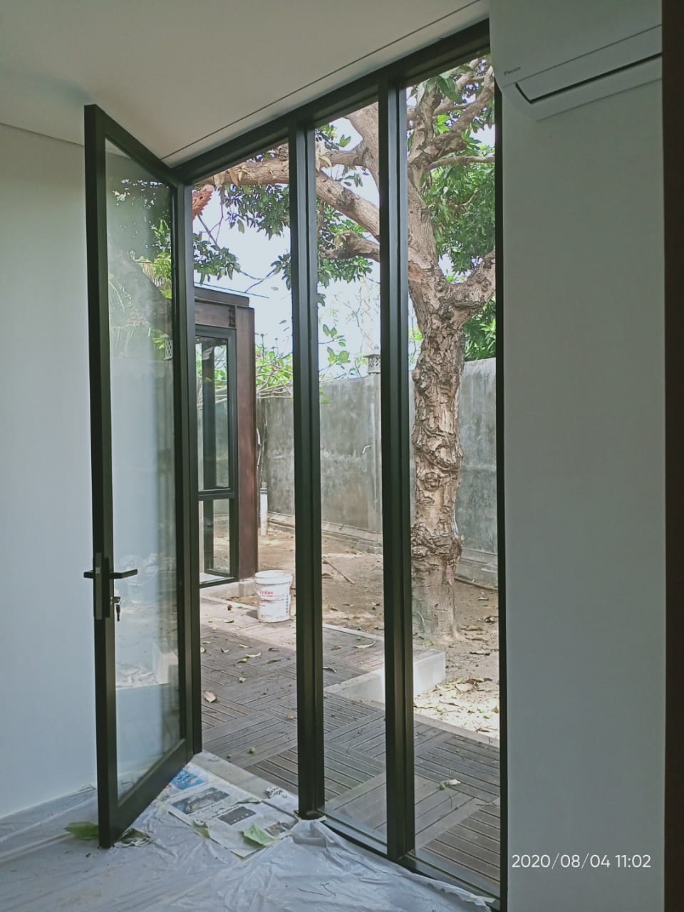 Jasa Pasang Aluminium dan Kaca di Bali