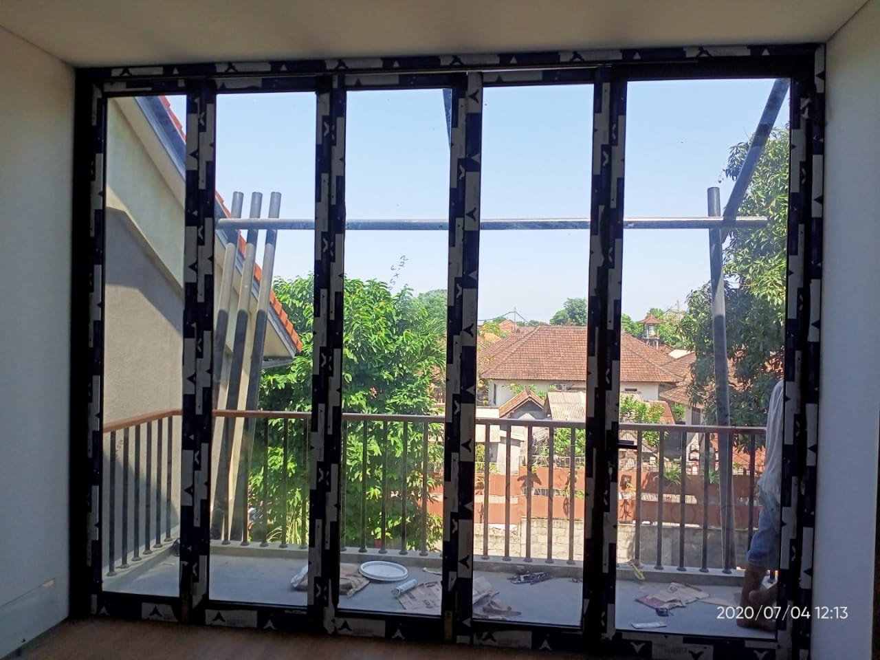 Jasa Pasang Aluminium dan Kaca di Bali