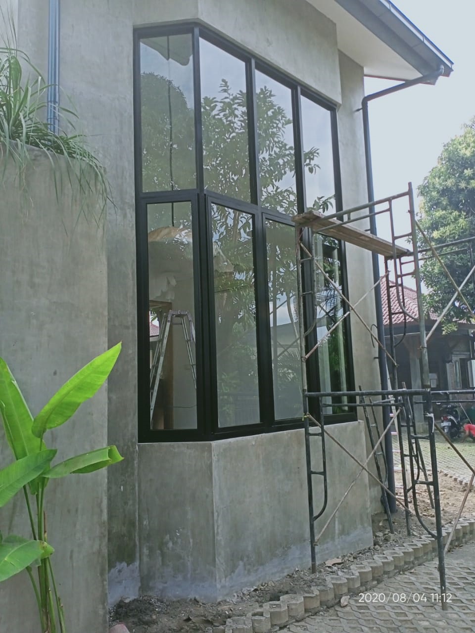 Jasa Pasang Aluminium dan Kaca di Bali