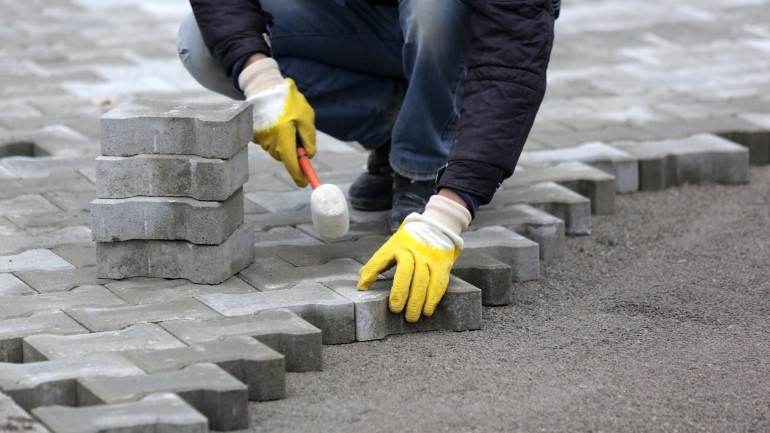 Jasa Pasang Paving di Bali