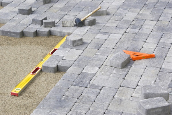 Jasa Pasang Paving di Bali