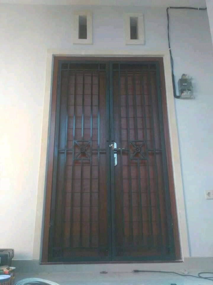 Jasa Pasang Pintu Pagar Besi di Bali