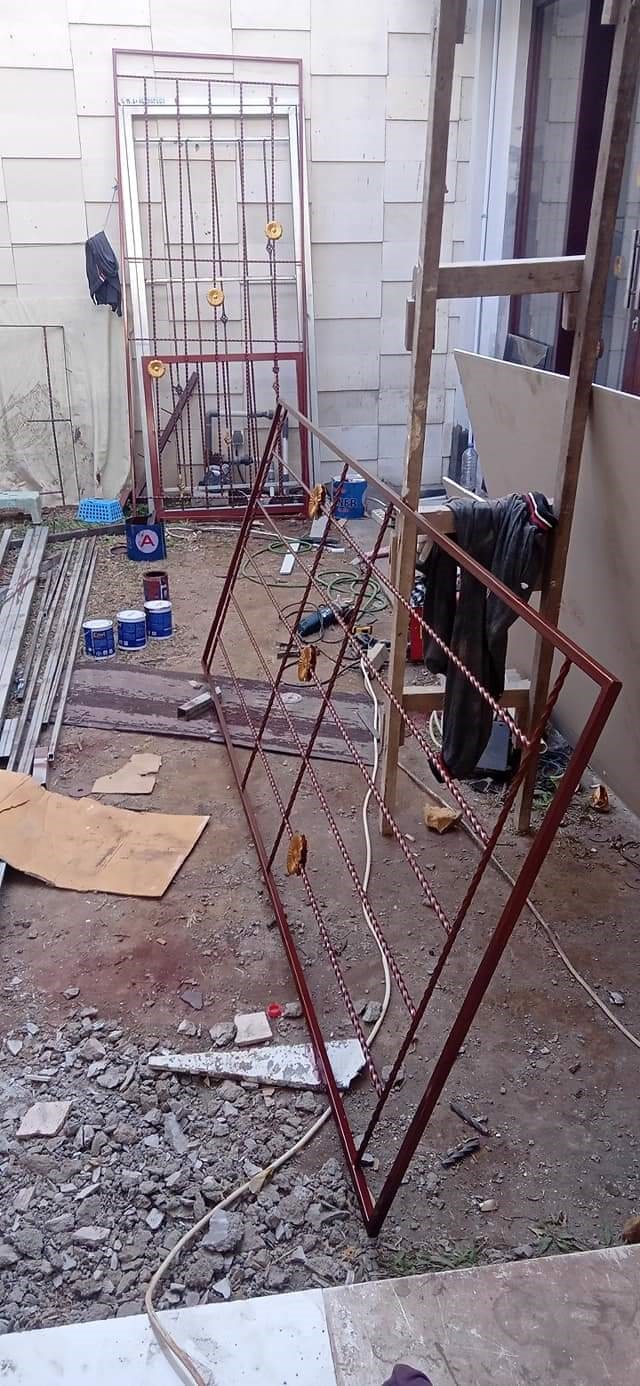 Jasa Pasang Pintu Pagar Besi di Bali